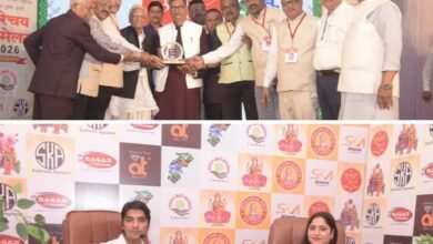 एजुकेटेड अग्रवाल युवक-युवती परिचय सम्मेलन का ऐतिहासिक शुभारंभ,भव्य उद्घाटन के साथ श्याम बाबा की भजन संध्या में झूम उठा समाज, नेता प्रतिपक्ष महंत जी भी पहुंचे परिचय सम्मेलन के आयोजन में, कहा अग्रवाल युवा मंच की पहल सराहनीय kshititech