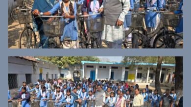 जब छात्राओं के चेहरे पर आई मुस्कान- मांगेराम अग्रवाल के मुख्य आतिथ्य में हुआ 103 छात्राओं को साइकिल का वितरण, अध्यक्ष मांगेराम अग्रवाल ने कहा- छत्तीसगढ़ की भाजपा सरकार छात्राओं की शिक्षा में दे रही विशेष ध्यान,स्वयं की साइकिलों पर घर से स्कूल आएंगी अब छात्राएं kshititech