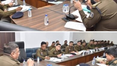 बिना हेलमेट पेट्रोल देने वाले पंप संचालकों की होगी वीडियोग्राफी, एवं पुलिस करेगी पंचनामा,कार्रवाई, वरिष्ठ पुलिस अधीक्षक ने समीक्षा बैठक में दिए निर्देश,लाठी और सिटी के साथ होगी गश्त, अवैध पार्किंग पर धारा 285 के तहत कार्रवाई बिना हेलमेट पेट्रोल देने वाले पंप संचालकों की होगी वीडियोग्राफी, एवं पुलिस करेगी पंचनामा,कार्रवाई, वरिष्ठ पुलिस अधीक्षक ने समीक्षा बैठक में दिए निर्देश,लाठी और सिटी के साथ होगी गश्त, अवैध पार्किंग पर धारा 285 के तहत कार्रवाई kshititech