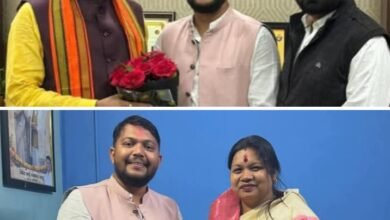 प्रकाश साहू ने करी प्रदेश के स्वास्थ्य मंत्री, स्थानीय सांसद एवं प्रदेश साहू संघ अध्यक्ष से मुलाकात, जिला साहू संघ के अध्यक्ष निर्वाचित होने के बाद आशीर्वाद ले रहे प्रकाश साहू,शक्ति जिले के समाज बंधु भी दे रहे उन्हें बधाई, प्रकाश के नेतृत्व में अब शक्ति जिले में बनेगा 50 लाख की लागत से सामाजिक सामुदायिक भवन, उपमुख्यमंत्री जी की घोषणा के अनुरूप होगा निर्माण प्रकाश साहू ने करी प्रदेश के स्वास्थ्य मंत्री, स्थानीय सांसद एवं प्रदेश साहू संघ अध्यक्ष से मुलाकात, जिला साहू संघ के अध्यक्ष निर्वाचित होने के बाद आशीर्वाद ले रहे प्रकाश साहू,शक्ति जिले के समाज बंधु भी दे रहे उन्हें बधाई, प्रकाश के नेतृत्व में अब शक्ति जिले में बनेगा 50 लाख की लागत से सामाजिक सामुदायिक भवन, उपमुख्यमंत्री जी की घोषणा के अनुरूप होगा निर्माण kshititech