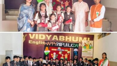 बाराद्वार के विद्याभूमि इंग्लिश मीडियम स्कूल में गणतंत्र दिवस हर्षोल्लास व गरिमा के साथ मनाया गया,वरिष्ठ चिकित्सक एवं सरपंच डॉक्टर धीरेंद्र खूंटे रहे मुख्य अतिथि, बच्चों में दिखा देश प्रेम का अटूट जज्बा, बच्चों की प्रस्तुति ने मन मोह लिया उपस्थित जनों का kshititech