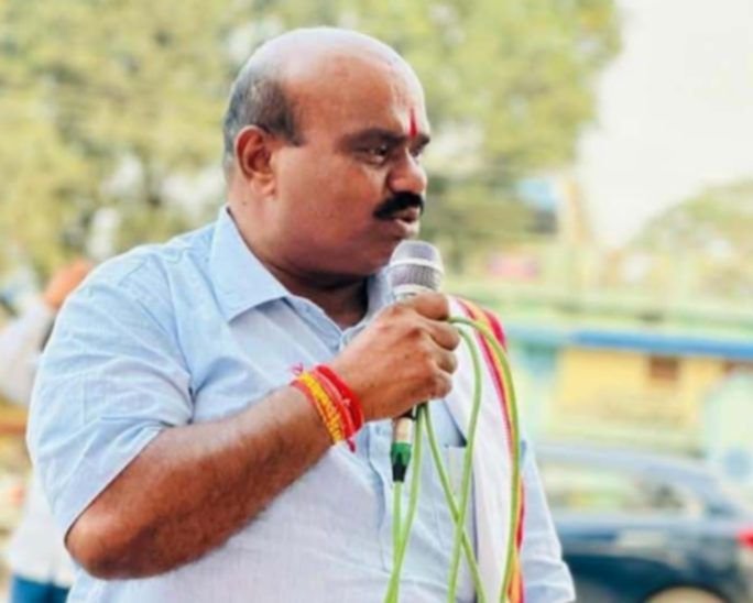 विकास पुरुष सक्रिय विधायक- जांजगीर चाम्पा के विधायक व्यास कश्यप के प्रयासों से नगर पालिका को मिले 62 लाख रुपए के नए विकास कार्यों की सौगात, विधायक जी ने किया नगरीय प्रशासन मंत्री का धन्यवाद kshititech