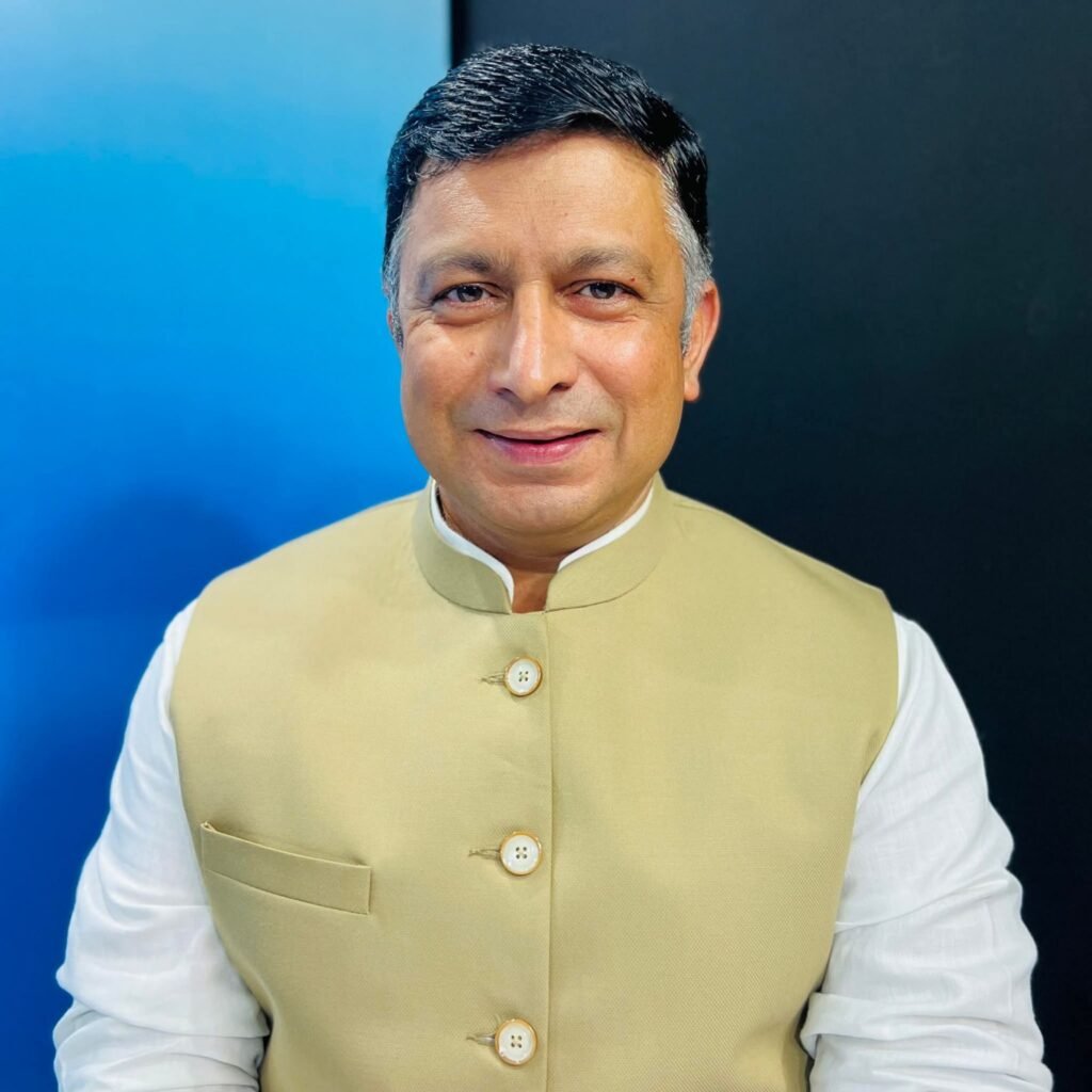 भूपेश के खिलाफ बयान देने वाले प्रवक्ता विकास तिवारी को कांग्रेस ने पद से हटाया, 3 दिन के अंदर मांगा पूरे मामले पर जवाब kshititech