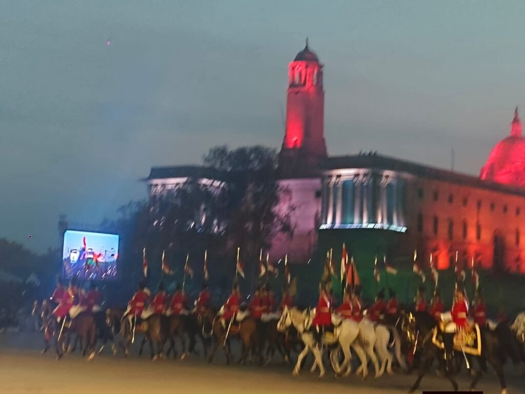 सांसद कमलेश जांगड़े पहुंची राजधानी दिल्ली के विजय चौक पर आयोजित ‘बीटिंग द रिट्रीट’ समारोह में, 77वें गणतंत्र दिवस का था समापन समारोह, सांसद जी ने कहा- यह गौरवशाली क्षण मेरे जीवन के लिए अनमोल kshititech