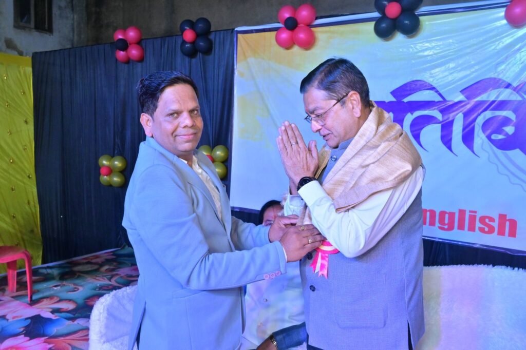 नन्हे मुन्ने बच्चों ने प्रतिबिंब 2026 में दी अपनी सुंदर प्रस्तुति, एनुअल फंक्शन में पहुंचे एसपी ठाकुर साहब ,नगर पालिका अध्यक्ष श्याम सुंदर एवं अधिवक्ता दिगंबर चौबे, शक्ति के प्रतिष्ठित ब्लू बेल् स्कूल ने किया था आयोजन kshititech