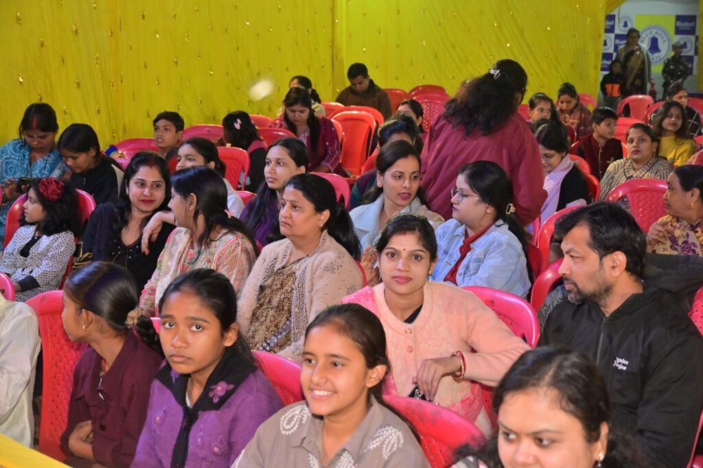 नन्हे मुन्ने बच्चों ने प्रतिबिंब 2026 में दी अपनी सुंदर प्रस्तुति, एनुअल फंक्शन में पहुंचे एसपी ठाकुर साहब ,नगर पालिका अध्यक्ष श्याम सुंदर एवं अधिवक्ता दिगंबर चौबे, शक्ति के प्रतिष्ठित ब्लू बेल् स्कूल ने किया था आयोजन kshititech