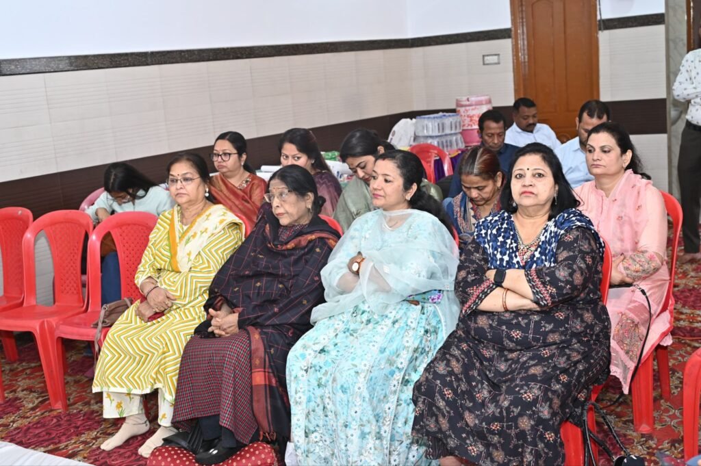 50 हजार से 1 लाख तक की मिलेगी प्रोत्साहन राशि- 1 मार्च को रायपुर में होगा विकलांग जोड़ों का सामूहिक विवाह, अखिल भारतीय विकलांग चेतना परिषद छत्तीसगढ़ ने किया है आयोजन,कार्यक्रम को लेकर सदस्यों को दी गई जिम्मेदारिया, सत्येंद्र अग्रवाल ने कहा सभी धर्म-संप्रदाय के लोग शामिल होंगे आयोजन में kshititech