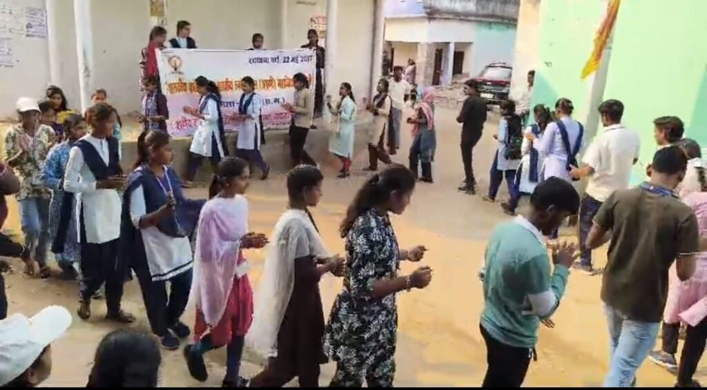 मतदाता जागरूकता को लेकर क्रांति कुमार कॉलेज की रासेयो इकाई ने आयोजित किया एक दिवसीय शिविर, राशियों के जिला संगठक प्रोफेसर सोमेश कुमार घिटोडे के मार्गदर्शन में आयोजित रहा कार्यक्रम kshititech