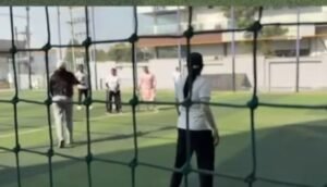 छत्तीसगढ़ में पहली बार- रायपुर में 18 जनवरी को होगा महिला क्रिकेट प्रतियोगिता का आयोजन, अग्रवाल महिला मंडल रायपुर ने की है पहल, राजधानी की विभिन्न मोहल्ला समितियो की अग्रवाल समाज के महिलाओं की टीम करेंगी सहभागीता, अध्यक्ष ममता अग्रवाल ने कहा- आयोजन को लेकर चल रही व्यापक तैयारियां kshititech