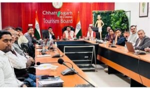 नवा रायपुर में 500 करोड़ रुपये के निवेश के साथ 100 एकड़ भूमि पर आधुनिक सुविधाओं के साथ चित्रोत्पला फिल्म सिटी का होगा निर्माण, मुख्यमंत्री साय एवं वित्त मंत्री ओपी चौधरी के मार्गदर्शन में तेजी से होगा स्थापना का कार्य, 21 जनवरी को होगा भूमि पूजन kshititech