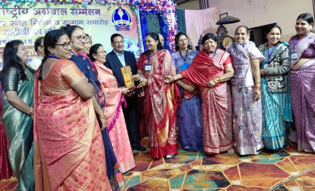 18 जनवरी को बरगढ़ उड़ीसा में संपन्न हुआ अंतरराष्ट्रीय अग्रवाल सम्मेलन का प्रांतीय स्नेह सम्मेलन एवं सम्मान समारोह, उड़ीसा सहित अनेकों स्थानों से पहुंचे समाज बंधु, बरगढ़ के विधायक जी रहे मुख्य अतिथि के रूप में मौजूद kshititech