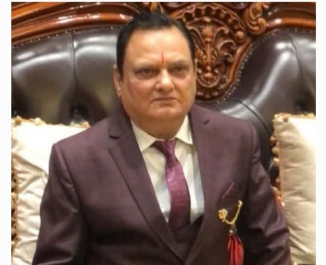 जनर्लिस्ट वेलफेयर यूनियन के प्रदेश अध्यक्ष अमित गौतम के पूज्य पिता स्वर्गीय श्री आर सी गौतम की शांति एवं तेरहवीं भोज कार्यक्रम 27 जनवरी को रायपुर में, जिला योजना एवं सांख्यिकी अधिकारी के पद से रिटायर हुए थे गौतम जी kshititech