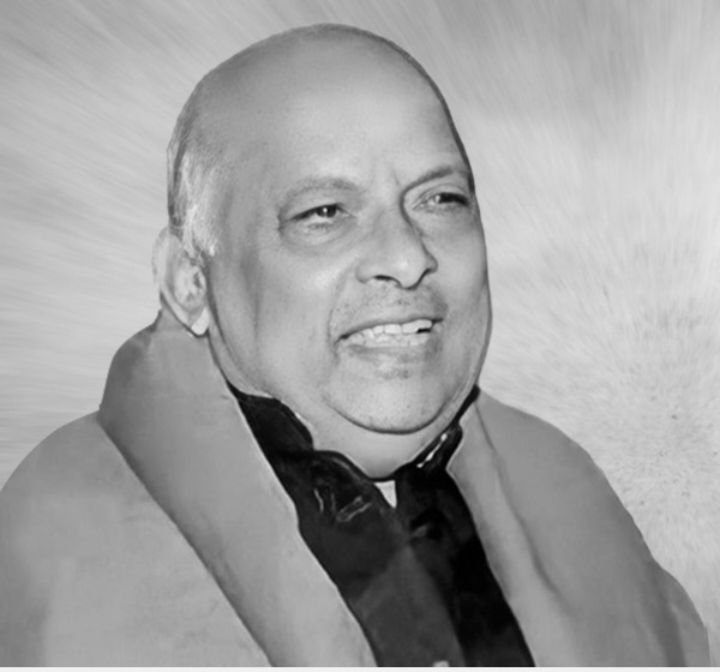 खरसिया के गिरधर गुप्ता ने लक्खी राम जी के साथ बिताया राजनीति में सर्वाधिक समय,परछाई की तरह उनके साथ सतत चलते रहे गिरधर,नेताजी की पुण्यतिथि पर गिरधर गुप्ता ने कहा- भाजपा परिवार में लक्खीराम जी का योगदान कभी नहीं बुलाया जा सकता kshititech