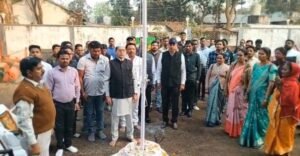 नगर पालिका कार्यालय में अध्यक्ष श्याम सुंदर अग्रवाल ने किया गणतंत्र दिवस पर ध्वजारोहण, नगर पालिका अध्यक्ष श्याम सुंदर ने कहा- हमें गर्व है कि हम हिंदुस्तानी हैं, भारत माता के सपूत है kshititech