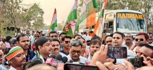 महंत ने कहा- नियमों में जटिलता लाकर गरीबों के हक को मारने की साजिश, 5 फरवरी को शक्ति जिले में कांग्रेस में दिखाई अपनी ताकत, कलेक्ट्रेट कार्यालय के घेराव के साथ ही किया जबरदस्त प्रदर्शन, जिले के कांग्रेस विधायकों सहित कांग्रेस नेता रहे मौजूद kshititech