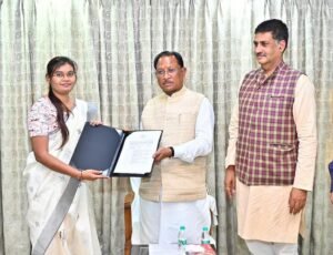 30 माईनिंग ऑफिसरों की हुई नई नियुक्तियां, अवैध खनिज उत्खनन पर लगेगी लग्गम, फील्ड में तैनात होंगे खनिज निरीक्षक, 19 फरवरी से नए माईनिंग ऑफीसरों को हुई तैनाती kshititech