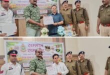 शक्ति जिले के एसपी साहब ने किया सड़क सुरक्षा माह में सहयोग करने वाले मीडिया के साथियों, गौ सेवा समिति के सदस्यों एवं ड्राइवर यूनियन के सदस्यों का सम्मान, 13 फरवरी को जिला यातायात शाखा ने किया था आयोजन, जिले के यातायात प्रभारी शर्मा ने कहा- सुरक्षित वाहन संचालन एवं ट्रैफिक नियमों का पालन हम सबकी जिम्मेदारी kshititech