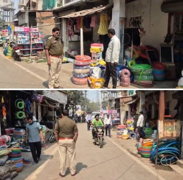 जाम की स्थिति से निपटने ट्रैफिक इंचार्ज शर्मा का अभियान- सक्ति के भीड़भाड़ वाले इलाकों में आवागमन व्यवस्थित करने यातायात प्रभारी शर्मा उतरे सड़कों पर, दुकानदारों से करी सड़कों पर सामान ना रखने की अपील जाम की स्थिति से निपटने ट्रैफिक इंचार्ज शर्मा का अभियान- सक्ति के भीड़भाड़ वाले इलाकों में आवागमन व्यवस्थित करने यातायात प्रभारी शर्मा उतरे सड़कों पर, दुकानदारों से करी सड़कों पर सामान ना रखने की अपील kshititech