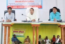 जनगणना के लिए हो जाओ तैयार- शक्ति जिले में युद्ध स्तर पर चलेगा जनगणना का काम, कलेक्टर तोपनो साहब के निर्देशन में कर्मचारियों को दिया गया प्रशिक्षण, शक्ति जिले में कृषि विभाग द्वारा जैविक खेती को लेकर चलाया जा रहा वृहत जागरूकता कार्यक्रम, शक्ति जिले के सरकारी दफ्तर होंगे ई ऑफिस के रूप में विकसित kshititech