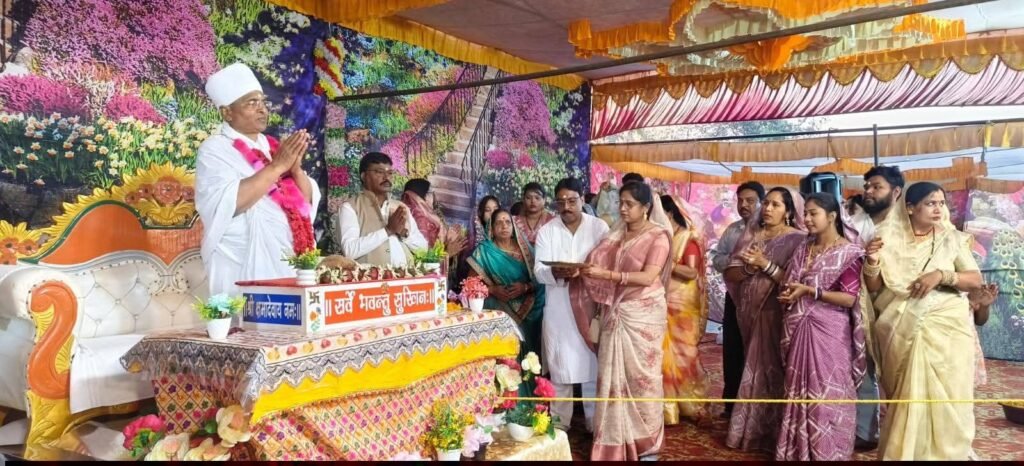 ऐतिहासिक आयोजन- डोंगिया सुलोनी के गबेल परिवार में प्रारंभ हुआ सुखद सत्संग एवं अमृत कथा का धार्मिक आयोजन, परम पूज्य असंग साहेब जी की अमृतमय वाणी से हो रहा है कथा का रसपान, बड़ी हस्तियां भी पहुंची कथा का श्रवण करने kshititech