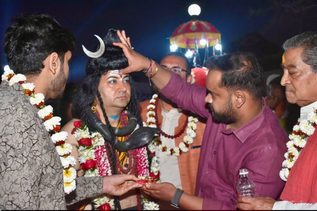 कमाल कर दिया टीम चिराग ने- चिराग अग्रवाल के नेतृत्व में भव्यता के साथ संपन्न हुई शक्ति की ऐतिहासिक शिव बारात, प्रसिद्ध भजन गायिका शहनाज अख्तर के मधुर भजनों से शिवमय हुआ शक्ति शहर, शहर वासियों ने खूब आशीर्वाद दिया चिराग को, चिराग ने कहा- भोलेनाथ की कृपा से एवं धर्म प्रेमियों के सहयोग से संपन्न हुई यह शिव बारात kshititech