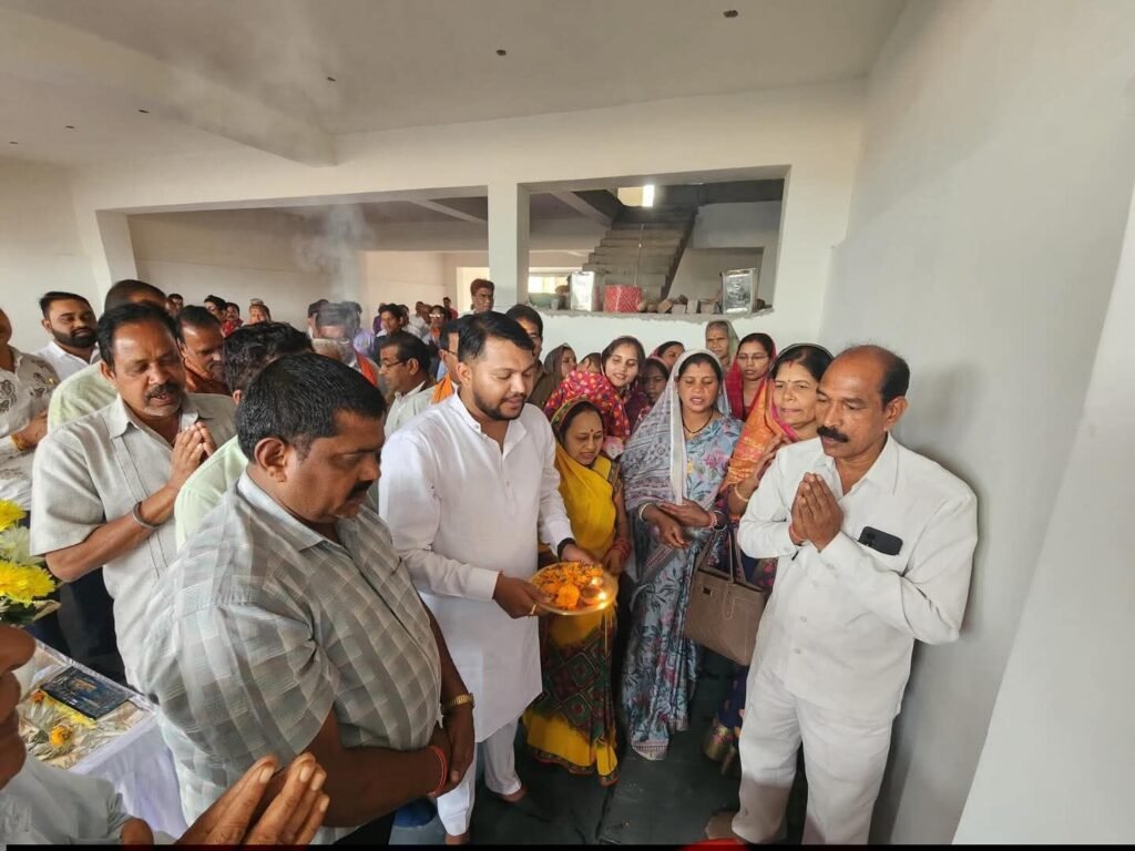 जिला अध्यक्ष प्रकाश साहू की सक्रियता- जिला साहू संग शक्ति की महत्वपूर्ण बैठक संपन्न, जिला अध्यक्ष प्रकाश साहू सहित पदाधिकारी रहे मौजूद, प्रकाश साहू ने कहा- हम सभी का एक ही लक्ष्य है, संगठन सशक्त हो एवं समाज संगठित kshititech