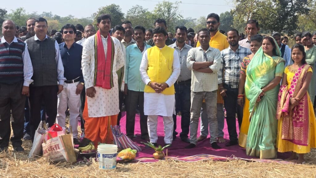 खिलावन की सक्रियता- पूर्व विधायक डॉक्टर खिलावन साहू ने किया 7 करोड़ के निर्माण कार्यों का भूमि पूजन, नगरदा में बनेगा कस्तूरबा गांधी आवासीय विद्यालय एवं सरकारी कॉलेज का नया भवन,खिलावन साहू के प्रयासों से मिली भवन निर्माण की स्वीकृति,पूर्व विधायक खिलावन ने कहा- सर्व वर्ग के कल्याण का है मोदी सरकार का आम बजट kshititech