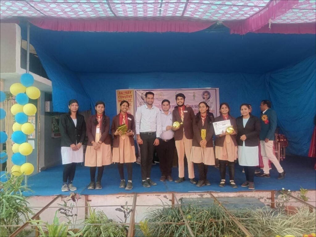 कमाल के हैं बाल वैज्ञानिक-सक्ती में&nbsp; लिटिल फ्लावर इंग्लिश मीडियम स्कूल के बाल वैज्ञानिकों ने दिखाया अपना कमाल, जिला स्तरीय विज्ञान प्रदर्शनी में दी शानदार प्रस्तुति, राष्ट्रीय गणित एवं विज्ञान दिवस पर जिला शिक्षा विभाग के निर्देशन में आयोजित था कार्यक्रम kshititech