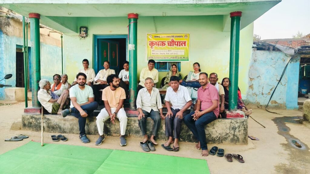 जागो किसान, धान की जगह लगाओ, दलहन - जल संकट को देखते हुए सक्ति जिले के ग्राम पंचायतो में प्रारंभ हुआ कृषि पखवाड़ा, किसानों को दी जा रही शासन की विभिन्न कृषि संबंधी योजनाओं की जानकारी kshititech