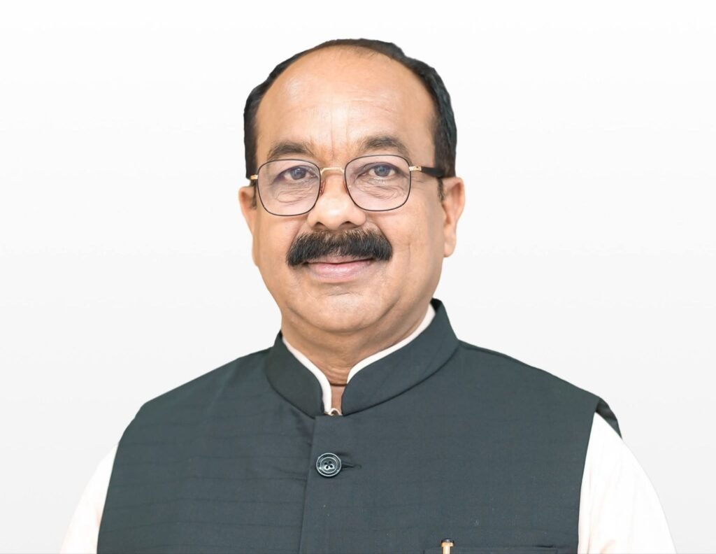 रंग लाई शक्ति नगर पालिका अध्यक्ष श्यामसुंदर अग्रवाल की मेहनत-शहर में 34 कामों के लिए मिली 2 करोड़ 25 लाख रुपए की नई स्वीकृति, छत्तीसगढ़ शासन ने तीन फरवरी को जारी किया आदेश, अध्यक्ष श्यामसुंदर ने किया नगरीय प्रशासन मंत्री का आभार, अग्रसेन चौक से रेलवे स्टेशन तक की सड़क का होगा बीटी रिनवल कार्य kshititech