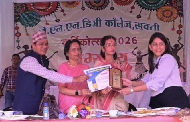 शक्ति की यूनिवर्सिटी टॉपर हनी बंसल का JLN डिग्री कॉलेज के अभ्युदय में हुआ सम्मान,कोरबा की समाज सेविका भगवती अग्रवाल ने की प्रदेश के मुख्यमंत्री जी की धर्मपत्नी श्रीमती कौशल्या साय से मुलाकात kshititech