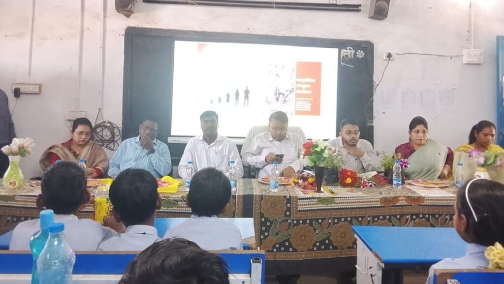 प्रथम दिवस ही सामूहिक दवा सेवन को लेकर लोगों में अच्छी जागरूकता- 10 फरवरी को शक्ति में राष्ट्रीय फाइलेरिया उन्मूलन कार्यक्रम का हुआ शुभारंभ,कलेक्टर तोपनो साहब की उपस्थिति में स्वामी आत्मानंद विद्यालय में था कार्यक्रम, सीएमएचओ डॉक्टर पूजा अग्रवाल सहित स्वास्थ्य विभाग अमला रहा मौजूद kshititech