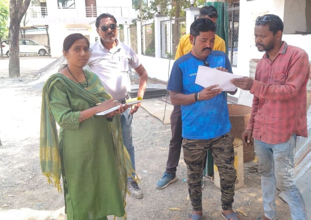 शक्ति विद्युत संभाग के 121 बकायादा रबिजली उपभोक्ताओं की कटी बिजली, विद्युत विभाग की 23 टीमों ने चलाया सघन अभियान विद्युत विभाग ने कहा- जारी रहेगी यह कारवाई शक्ति विद्युत संभाग के 121 बकायादा रबिजली उपभोक्ताओं की कटी बिजली, विद्युत विभाग की 23 टीमों ने चलाया सघन अभियान विद्युत विभाग ने कहा- जारी रहेगी यह कारवाई kshititech