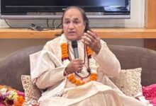 बनारी के श्याम एग्रो सुल्तानिया परिवार में पहुंचे आचार्य स्वामी सोमेंद्र जी महाराज ने गौ माता को राष्ट्र माता घोषित करवाने मांगा जन समर्थन, 27 अप्रैल को पूरे देश भर में दिया जाएगा ज्ञापन, सुल्तानिया परिवार ने किया स्वामी जी का आत्मीय स्वागत kshititech