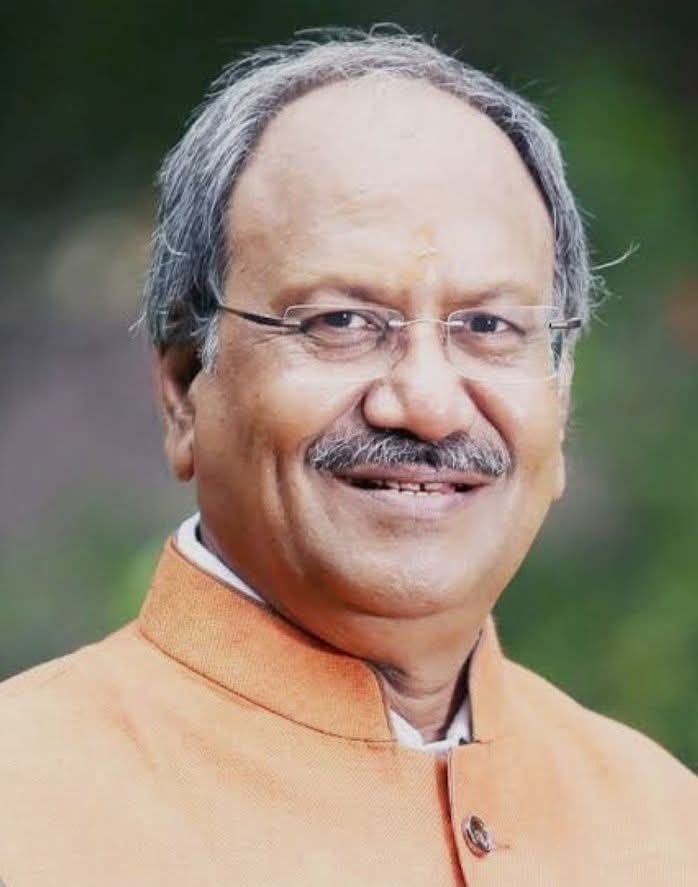 केंद्र में पावरफुल होते बृजमोहन- सांसद बृजमोहन अग्रवाल को मिली बड़ी जिम्मेदारी- लोकसभा में संसद की विशेषाधिकार समिति के सदस्य नियुक्त किए गए बृजमोहन, बृजमोहन समर्थकों ने किया लोकसभा अध्यक्ष ओम बिरला का आभार kshititech