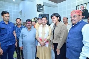 मोदी सरकार के शहरी विकास मंत्री तोखन साहू बने सदभावना भोकवाधिराज एवं समाजसेवी राजेंद्र अग्रवाल राजू जोजवानंद बने, अवसर था बिलासपुर में सद्भावना मंच के होली मिलन समारोह का, बिलासपुर की महापौर भी हुई शामिल, समाजसेवी राजेंद्र राजू ने किया सद्भावना मंच का धन्यवाद kshititech