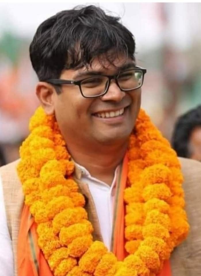 वित्त मंत्री चौधरी साहब ने कमाल कर दिया- एक झटके में पूरे प्रदेश में जमीनों की रजिस्ट्री हो गई सस्ती। आम जनता को मिली बड़ी राहत। प्रदेश वासियों ने किया चौधरी साहब का धन्यवाद। फिर से चमकेगा अब जमीनों का बाजार। आर्थिक गतिविधियों को मिलेगा बढ़ावा वित्त मंत्री चौधरी साहब ने कमाल कर दिया- एक झटके में पूरे प्रदेश में जमीनों की रजिस्ट्री हो गई सस्ती। आम जनता को मिली बड़ी राहत। प्रदेश वासियों ने किया चौधरी साहब का धन्यवाद। फिर से चमकेगा अब जमीनों का बाजार। आर्थिक गतिविधियों को मिलेगा बढ़ावा kshititech