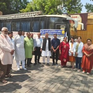 सामाजिक संस्था महावीर इंटरकॉन्टिनेंटल ने निशुल्क नेत्र जांच.चश्मा एवं दवाई वितरण का किया आयोजन. श्री महावीर जन्म कल्याण समिति द्वारा आयोजित था कार्यक्रम। वित्त विकास निगम के अध्यक्ष लोकेश कावड़िया भी पहुंचे कार्यक्रम में kshititech