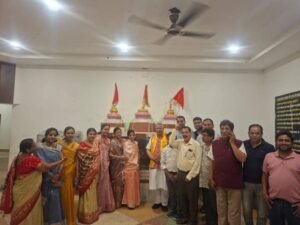 इस बार पूरे 5 सालों तक अध्यक्ष बने रहेंगे गोपाल शरण गर्ग.अखिल भारतीय अग्रवाल सम्मेलन के तीसरी बार निर्विरोध राष्ट्रीय अध्यक्ष चुने गए गोपाल शरण गर्ग. अध्यक्ष बनते साथ राज्यों का दौरा किया शुरू. छत्तीसगढ़- उड़ीसा के दौरे पर पहुंचे गर्ग जी. राष्ट्रीय अध्यक्ष ने कहा-महाराजा अग्रसेन की जीवनी को पाठ्यक्रम मैं किया जाए शामिल इस बार पूरे 5 सालों तक अध्यक्ष बने रहेंगे गोपाल शरण गर्ग.अखिल भारतीय अग्रवाल सम्मेलन के तीसरी बार निर्विरोध राष्ट्रीय अध्यक्ष चुने गए गोपाल शरण गर्ग. अध्यक्ष बनते साथ राज्यों का दौरा किया शुरू. छत्तीसगढ़- उड़ीसा के दौरे पर पहुंचे गर्ग जी. राष्ट्रीय अध्यक्ष ने कहा-महाराजा अग्रसेन की जीवनी को पाठ्यक्रम मैं किया जाए शामिल kshititech