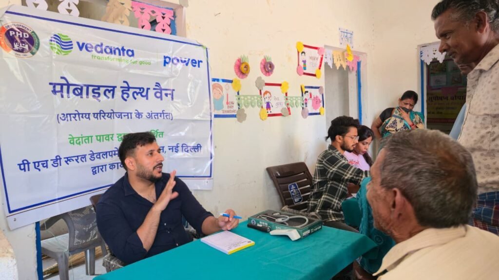 व्हीएलसीटीपीपी की चलित स्वास्थ्य इकाई से 7 हजार ग्रामीणों को मिलेगा लाभ. सामाजिक उत्तरदायित्व का बखूबी निर्वहन कर रहा वेदांता पावर लिमिटेड. प्रबंधन ने कहा- समय-समय पर आयोजित हो रहे स्वास्थ्य जागरूकता कार्यक्रम kshititech