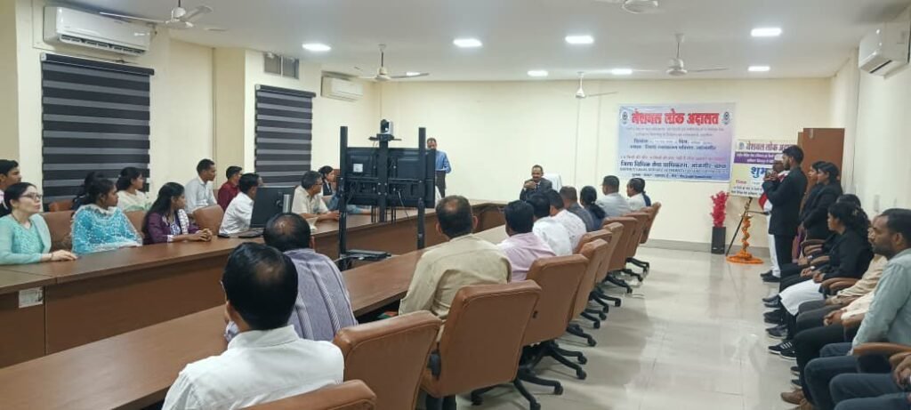 कृष्ण- सुदामा की मित्रता का हवाला देकर चेक बाउंस मामले का हुआ निराकरण. 14 मार्च को हुई नेशनल लोग अदालत में हजारों मामलों का हुआ त्वरित निराकरण.करोड़ों रुपए के अवार्ड पारित पति-पत्नी मतभेद भूलाकर एक साथ रहने को हुए राजी kshititech