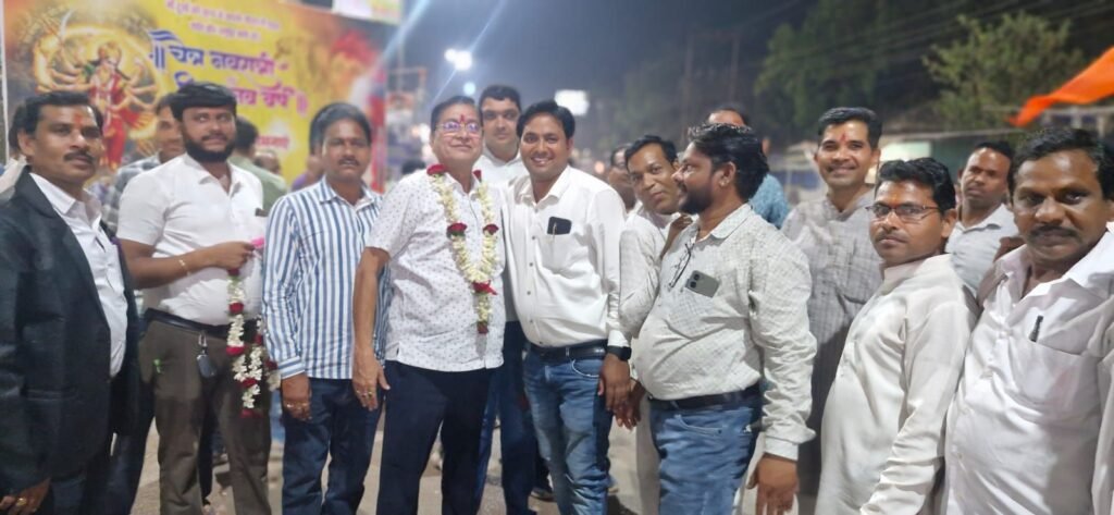 शक्ति में भाईचारे की मिशाल-15 मार्च को साहू समाज की निकली भक्त माता कर्मा जयंती की शोभायात्रा का स्वागत किया अग्रवाल सभा शक्ति ने. अध्यक्ष श्यामसुंदर अग्रवाल के नेतृत्व में हुआ जोरदार स्वागत kshititech