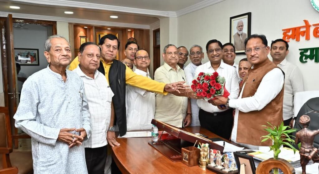 मुख्यमंत्री की उपस्थिति में होगा निशुल्क सामूहिक कन्या विवाह। छत्तीसगढ़ प्रांतीय अग्रवाल संगठन ने करी है पहल। 18 मार्च को आयोजन की तैयारी को लेकर संपन्न हुई बैठक प्रदेश अध्यक्ष डॉ अशोक सियाराम अग्रवाल ने दी जानकारी। अग्रवाल हेल्थ ऑर्गेनाइजेशन का हुआ गठन। विगत वर्ष 51 जोड़ों का हुआ था सामूहिक विवाह का सफल आयोजन kshititech