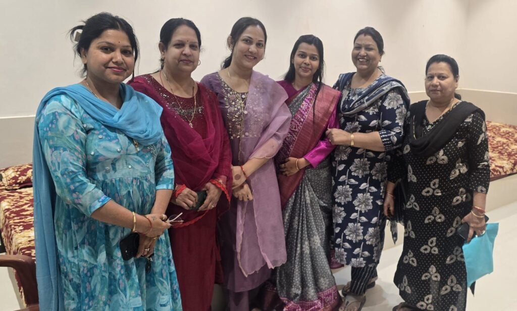 महिला जागृति शाखा शक्ति की दोबारा अध्यक्ष चुनी गई मीनल अंकित अग्रवाल. 24 मार्च को हटरी धर्मशाला शक्ति में संपन्न बैठक में सदस्यों ने दी सहमति. मीनल ने कहा- मंच के कार्यों को बनाएंगे सर्वव्यापी. जागृति शाखा की सक्रियता के लिए राष्ट्रीय स्तर पर भी मिले हैं सम्मान kshititech