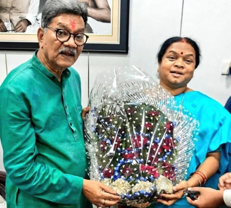 कांग्रेस का आदिवासी महिला कार्ड-छत्तीसगढ़ प्रदेश में कांग्रेस से फूलों देवी नेताम होगी दोबारा राज्यसभा की उम्मीदवार, नेता प्रतिपक्ष महंत ने दी बधाई, फूलो देवी नेताम का सफलता भरा रहा प्रथम कार्यकाल कांग्रेस का आदिवासी महिला कार्ड-छत्तीसगढ़ प्रदेश में कांग्रेस से फूलों देवी नेताम होगी दोबारा राज्यसभा की उम्मीदवार, नेता प्रतिपक्ष महंत ने दी बधाई, फूलो देवी नेताम का सफलता भरा रहा प्रथम कार्यकाल kshititech