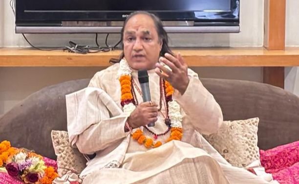 सुल्तानिया परिवार में पहुंचे स्वामी जी- बनारी के श्याम एग्रो में पहुंचे आचार्य स्वामी सोमेंद्र जी महाराज ने गौ माता को राष्ट्र माता घोषित करवाने मांगा जन समर्थन, 27 अप्रैल को पूरे देश भर में दिया जाएगा ज्ञापन, सुल्तानिया परिवार ने किया स्वामी जी का आत्मीय स्वागत kshititech