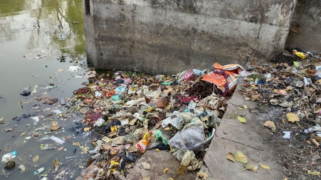 शक्ति शहर में आस्था विसर्जन सामग्री कुंड का हो निर्माण- नगर पालिका अध्यक्ष जी से अपील, शहर के प्रमुख तालाबो में धार्मिक आस्था सामग्रियों का विसर्जन हो पूर्णता बंद,धार्मिक आस्था की सामग्रियों से पटे पड़े हैं शहर के प्रमुख तालाब शक्ति शहर में आस्था विसर्जन सामग्री कुंड का हो निर्माण- नगर पालिका अध्यक्ष जी से अपील, शहर के प्रमुख तालाबो में धार्मिक आस्था सामग्रियों का विसर्जन हो पूर्णता बंद,धार्मिक आस्था की सामग्रियों से पटे पड़े हैं शहर के प्रमुख तालाब kshititech