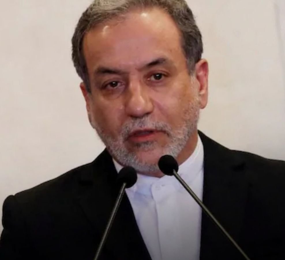 खाड़ी से बड़ी खबर-ईरान ने यूएस पर कसा तंज.कहां तेल खरीदने गिडगिड़ा रहा अमेरिका. ईरान के विदेश मंत्री ने करी अमेरिका की सोशल मीडिया पर तीखी आलोचना kshititech