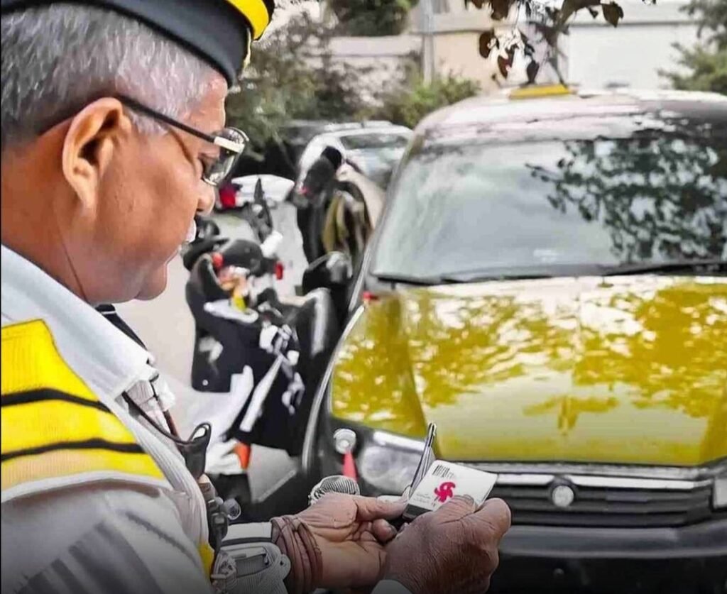 चिंता की खबर- देश में सड़कों पर दौड़ने वाले 44% वाहनों का नहीं है कोई बीमा कवर. संसद में पेश आंकड़ों से हुआ खुलासा. वाहन का बीमा नहीं होने पर दुर्घटना के दौरान पीड़ित पक्ष को नहीं मिल पाती राहत चिंता की खबर- देश में सड़कों पर दौड़ने वाले 44% वाहनों का नहीं है कोई बीमा कवर. संसद में पेश आंकड़ों से हुआ खुलासा. वाहन का बीमा नहीं होने पर दुर्घटना के दौरान पीड़ित पक्ष को नहीं मिल पाती राहत kshititech