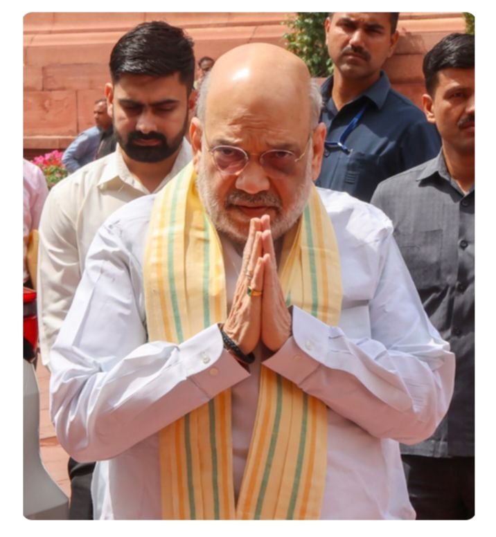 अब होगा बंगाल हमारा-भाजपा का मिशन बंगाल-बंगाल में आज मचेगा घमासान- आज 12:00 बजे गृहमंत्री अमित शाह श्वेत पत्र जारी करेंगे ममता सरकार के खिलाफ. शुक्रवार की रात ही कोलकाता में डेरा डाला गृहमंत्री ने kshititech